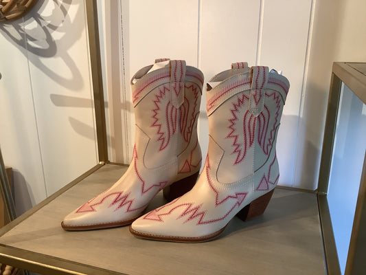 Loretta Pink Boot
