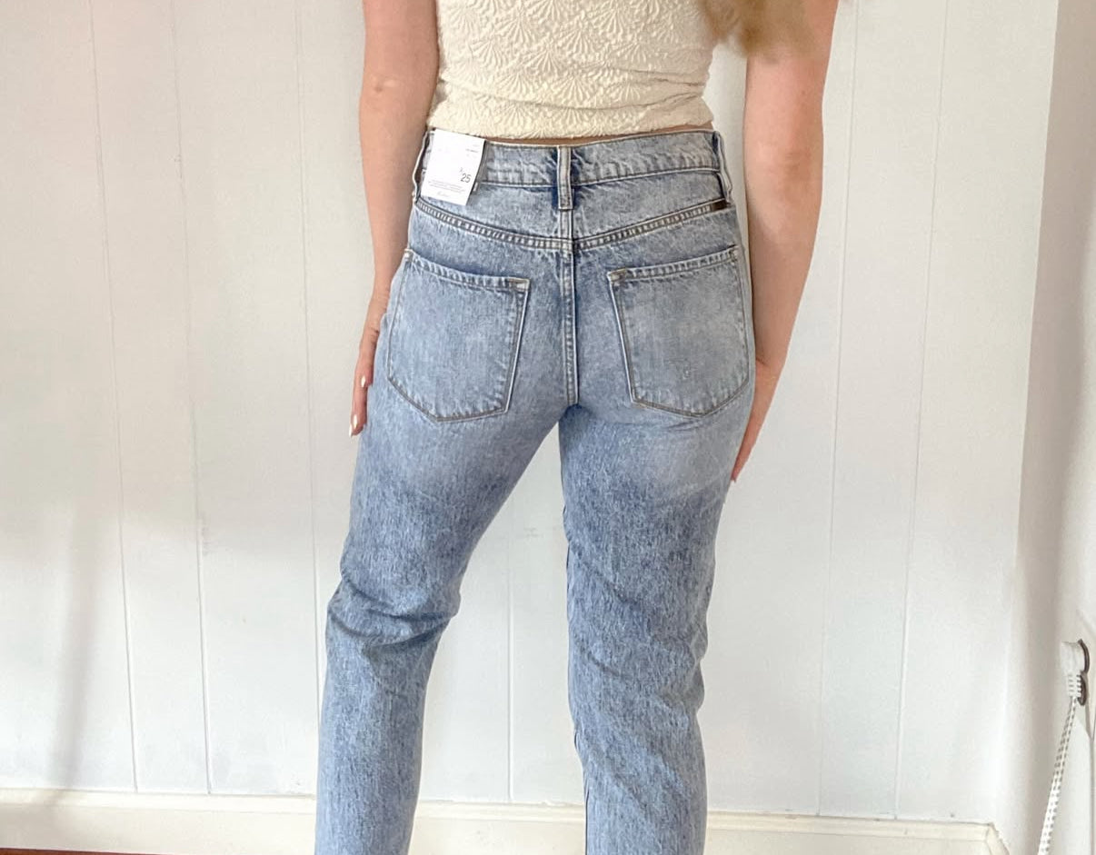 90's Mom Jean