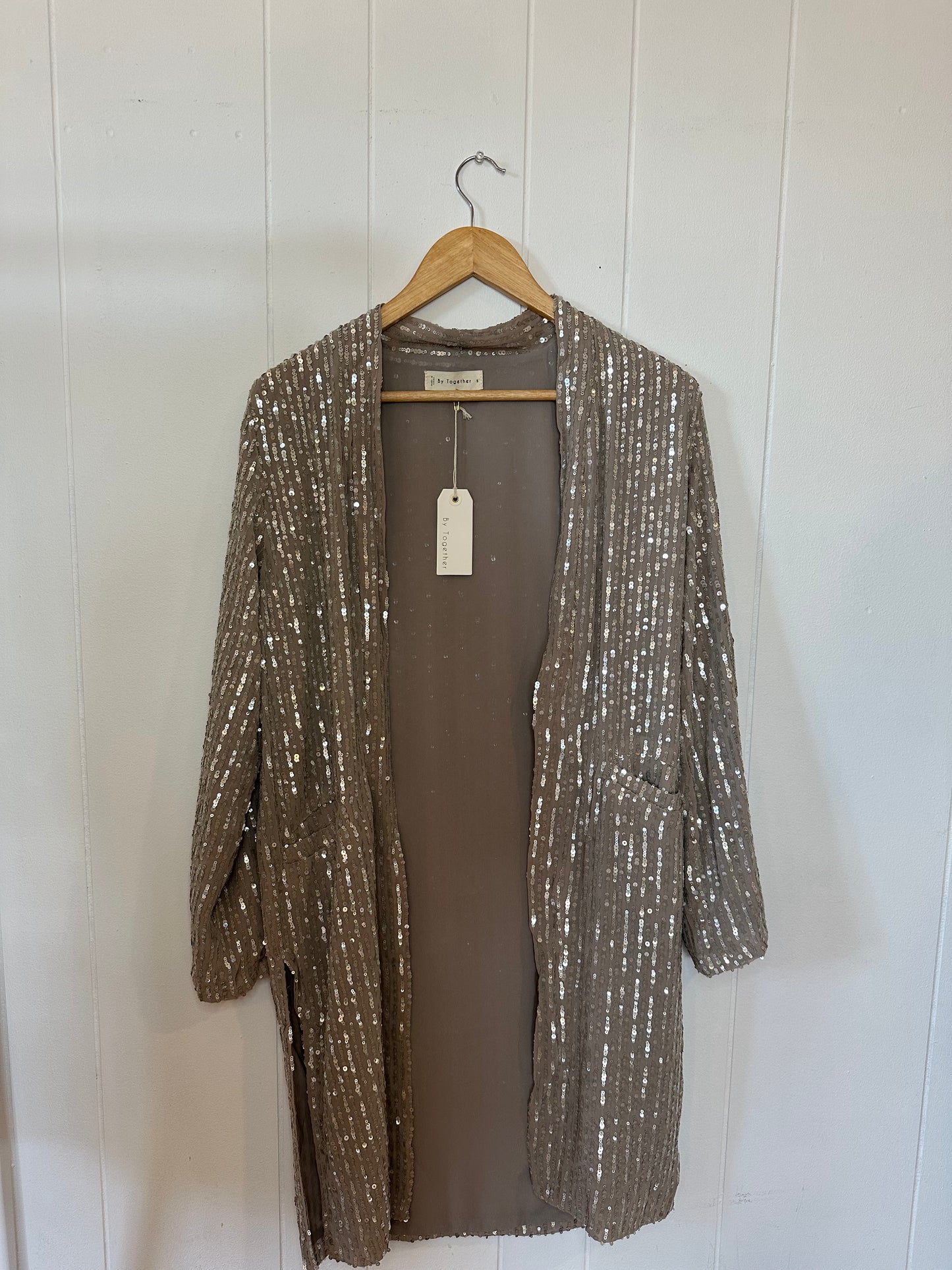 Sequin Cardi
